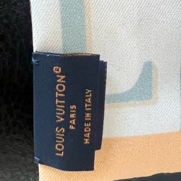 Louis Vuitton Elysee Palace Hotel Bandeau - Picture 2 of 4